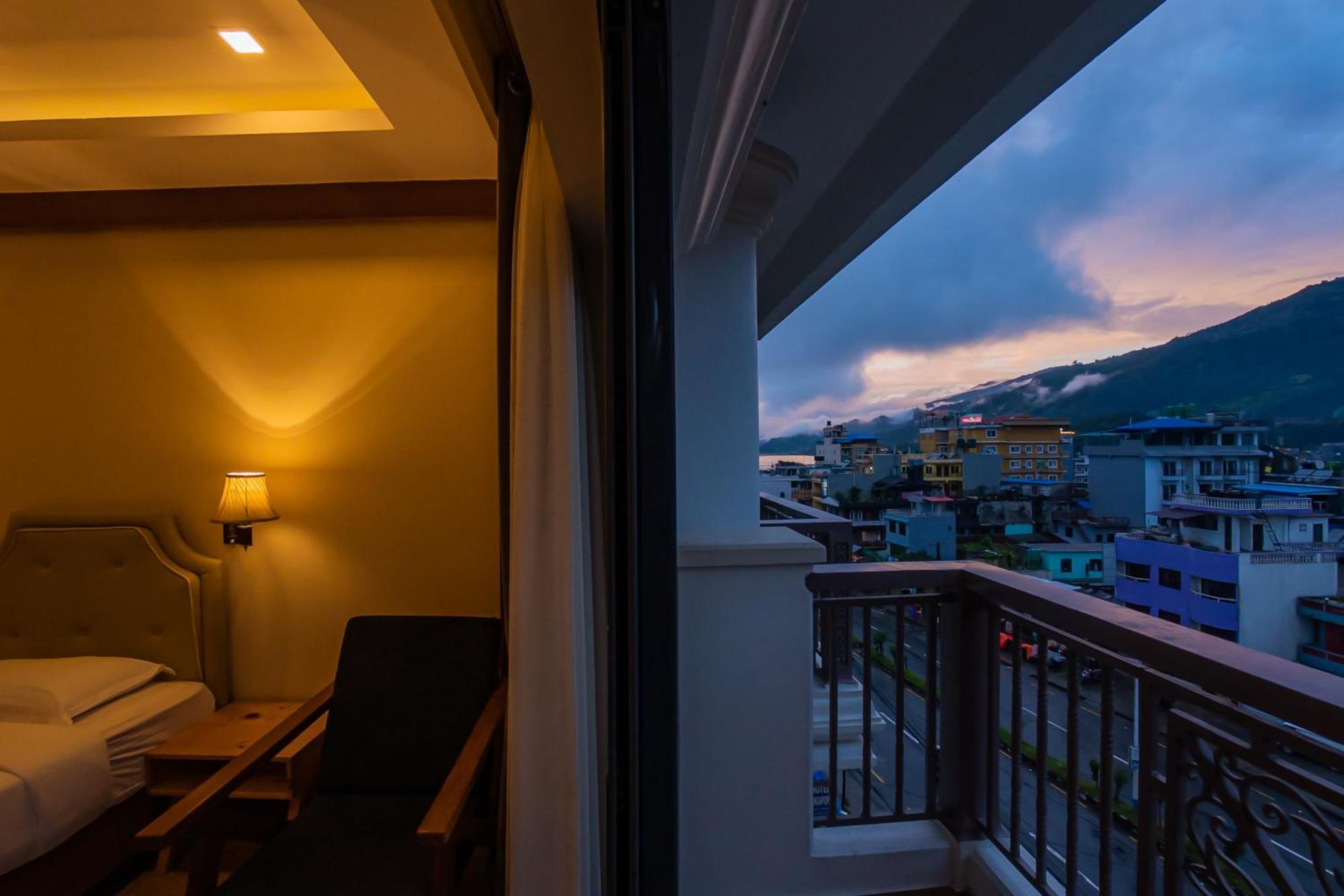 Hotel Fewa Trip Pokhara Eksteriør bilde