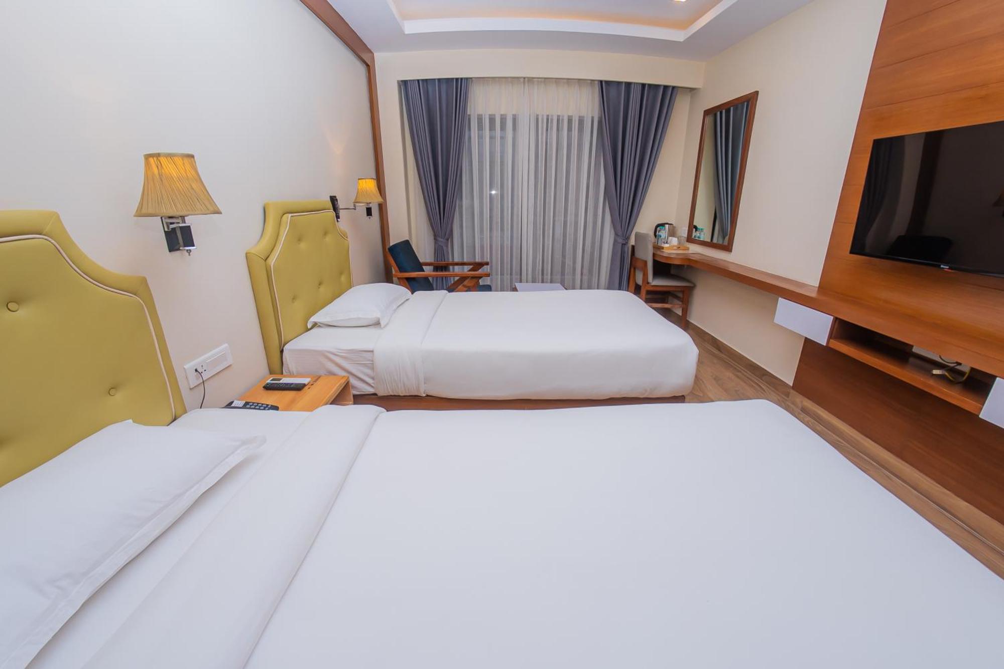 Hotel Fewa Trip Pokhara Eksteriør bilde
